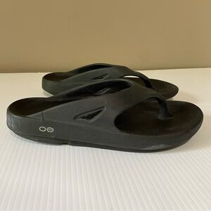 Oofos Flip Flops